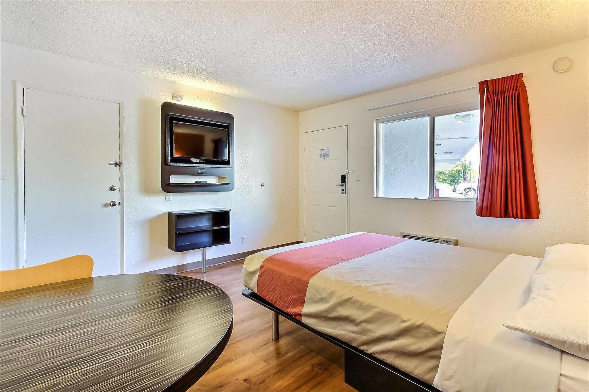 Motel 6-Campbell, Ca - San Jose מראה חיצוני תמונה